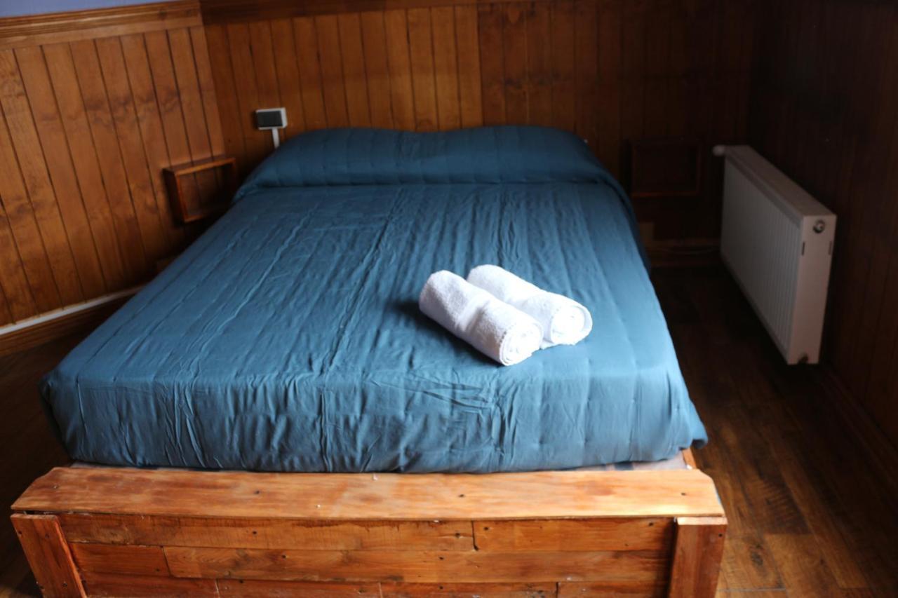 Hostal Ochen Punta Arenas Exterior photo