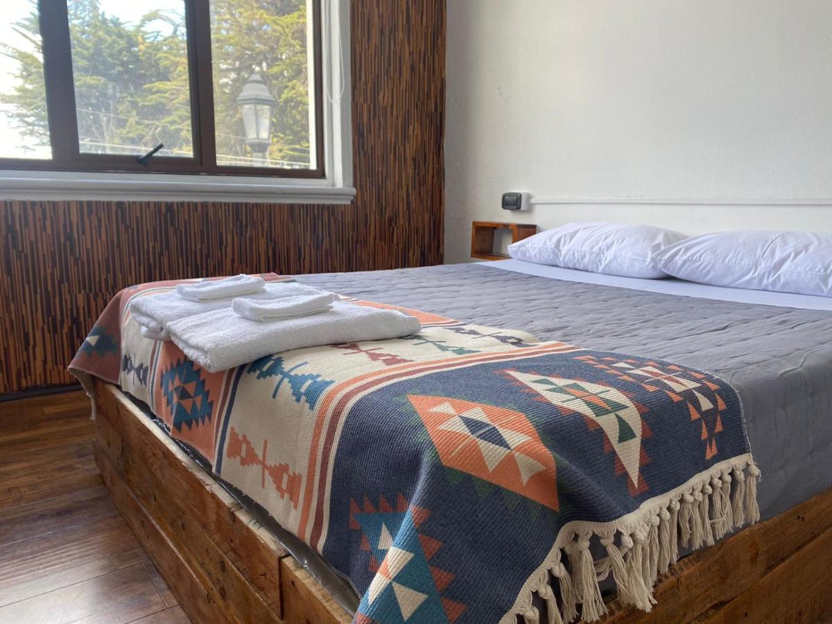 Hostal Ochen Punta Arenas Exterior photo