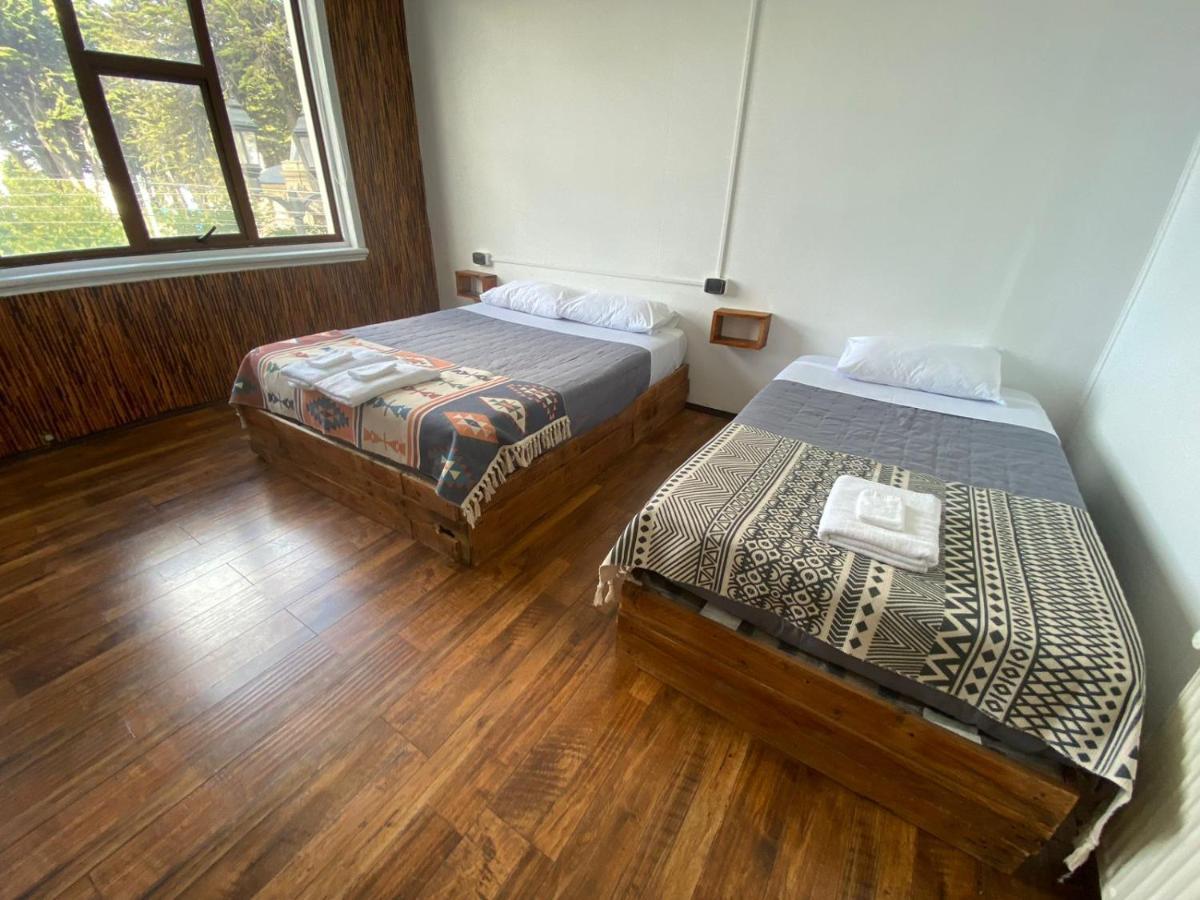 Hostal Ochen Punta Arenas Exterior photo