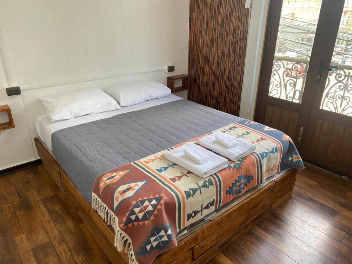 Hostal Ochen Punta Arenas Exterior photo
