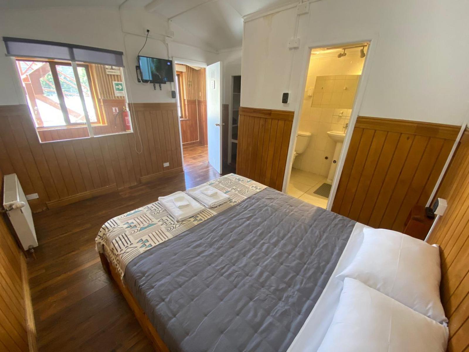 Hostal Ochen Punta Arenas Exterior photo