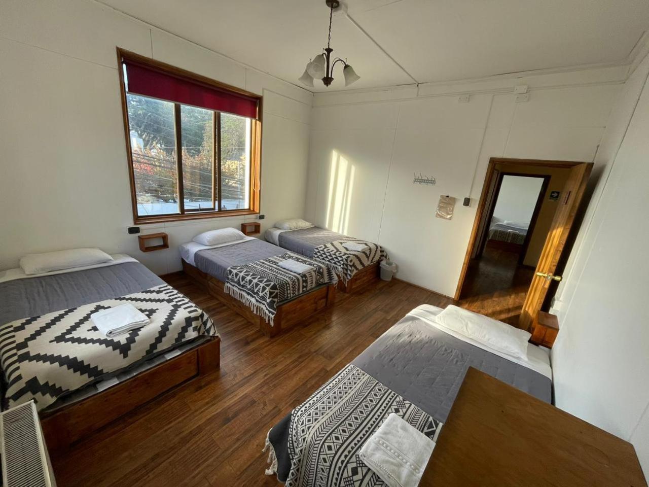 Hostal Ochen Punta Arenas Exterior photo